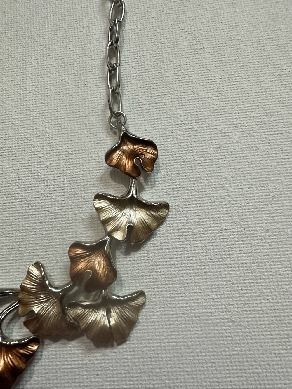 Two-Tone Ginkgo Leaf Statement Necklace Silver & Bronze Silver Tone Chain Line - Picture 6 of 9